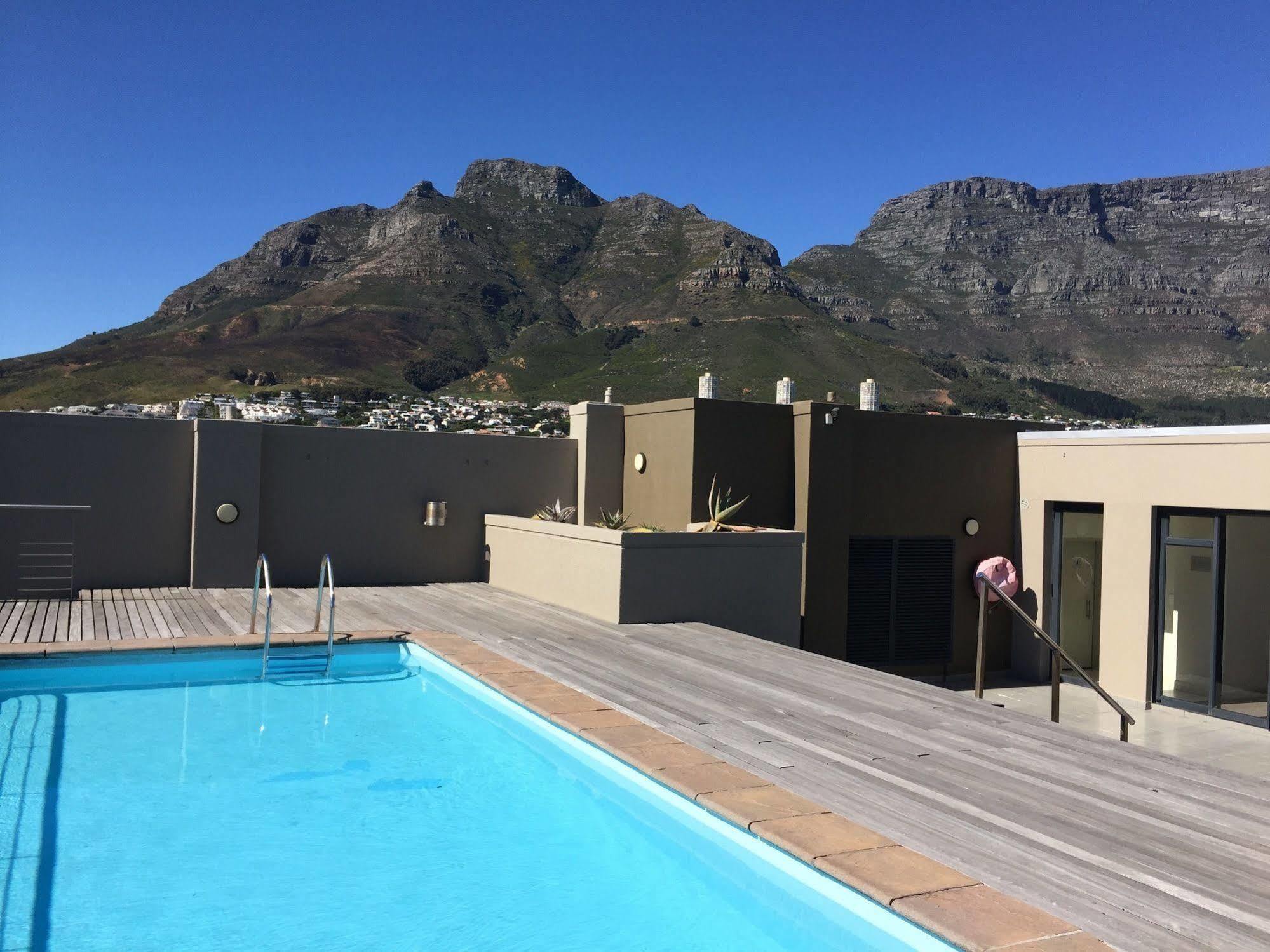 Urban Oasis At The Four Seasons Apartment Cape Town Exterior photo