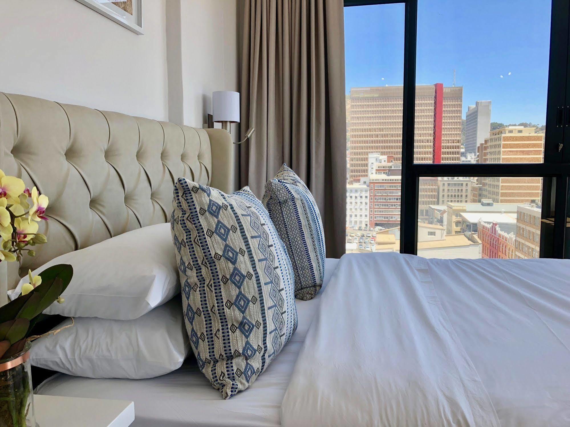 Urban Oasis At The Four Seasons Apartment Cape Town Exterior photo